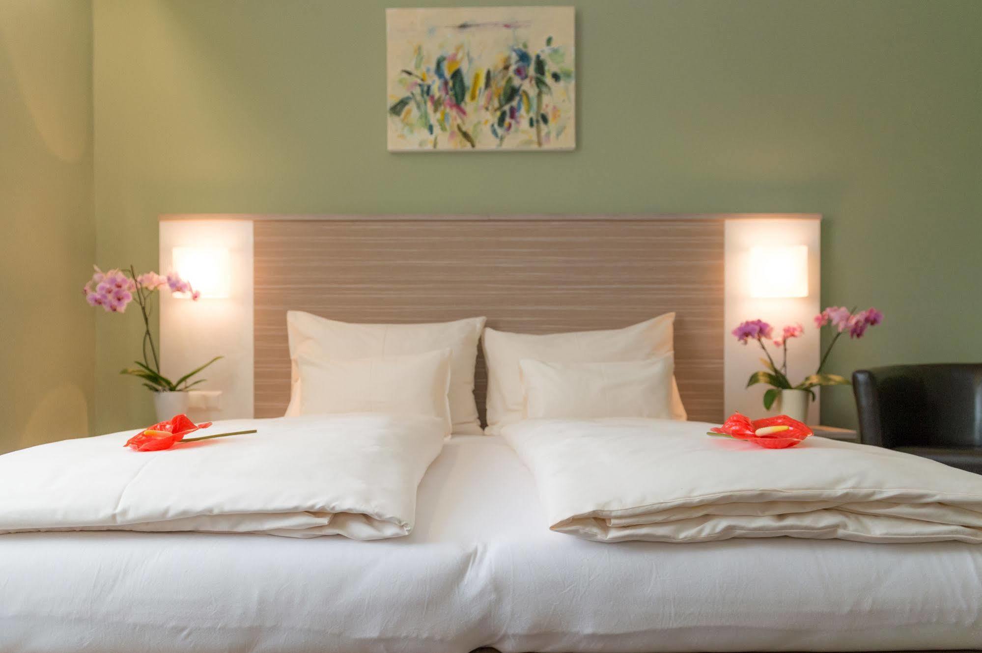 Hotel Raffel Jennersdorf Buitenkant foto